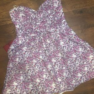 Express strapless dress with pockets